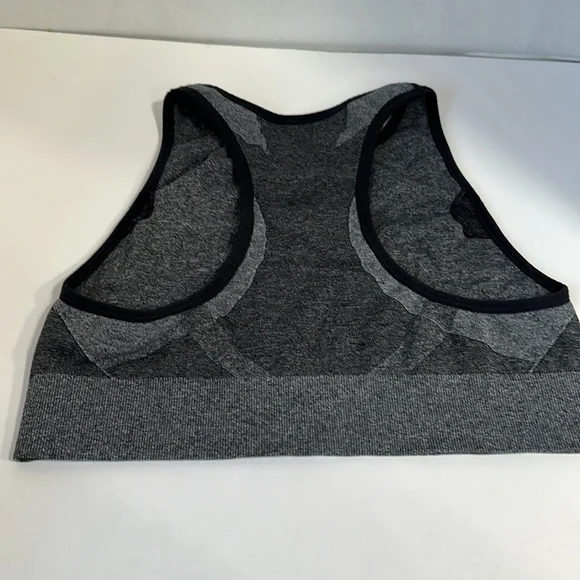 4 piece bundle sports bra bundle size extra large black gray purple non wire